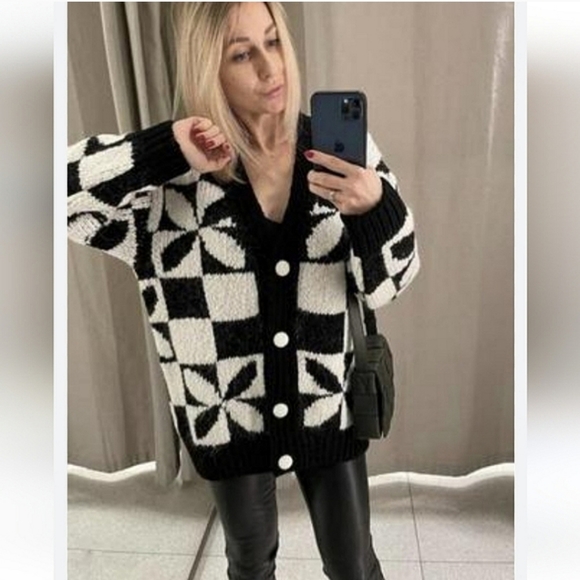 NEW * Zara Black White Checkered Knit Jacquard Chunky Knit Oversized Cardigan - Picture 3 of 16